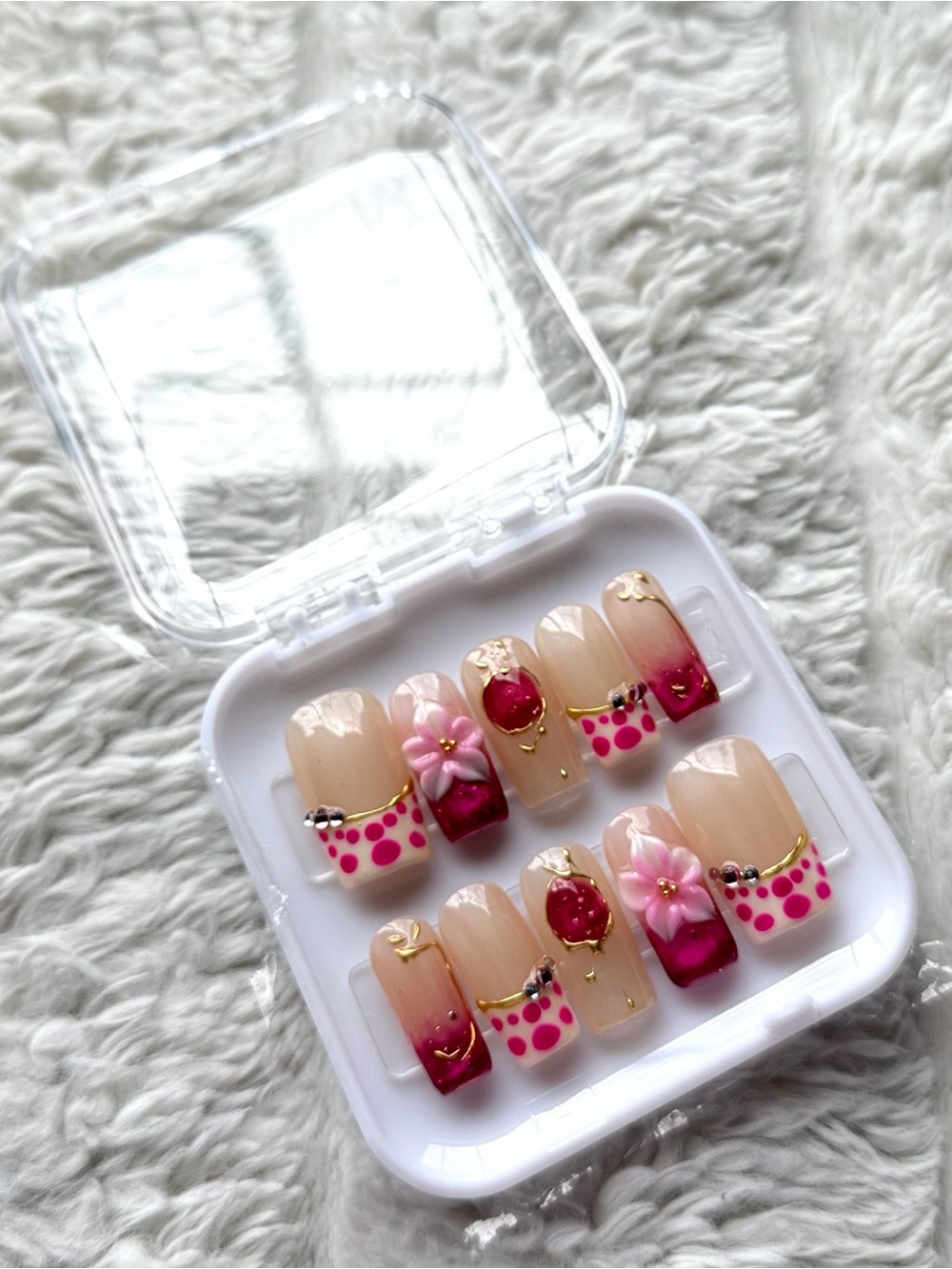 LARGE Pink Floral Press-On Nail Set with Gold Accents